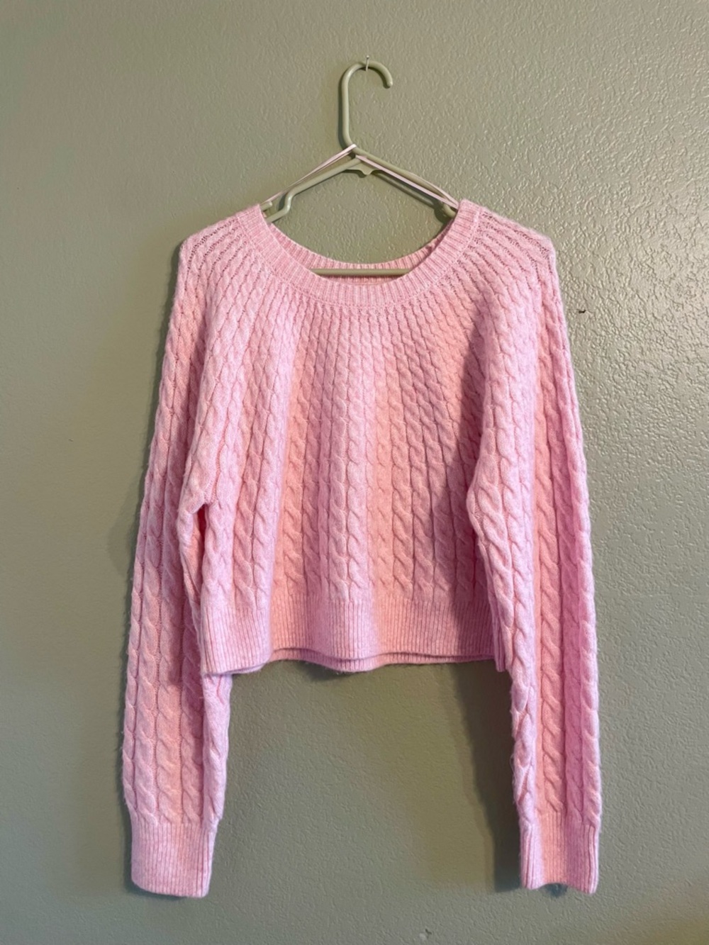 Sincerly Jules Light Pink Cropped Cable Knit Crewneck Sweater